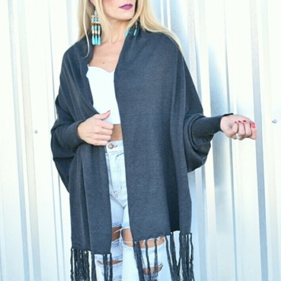 MODA ME COUTURE Sweaters - CHARCOAL GRAY WRAP/SHRUG